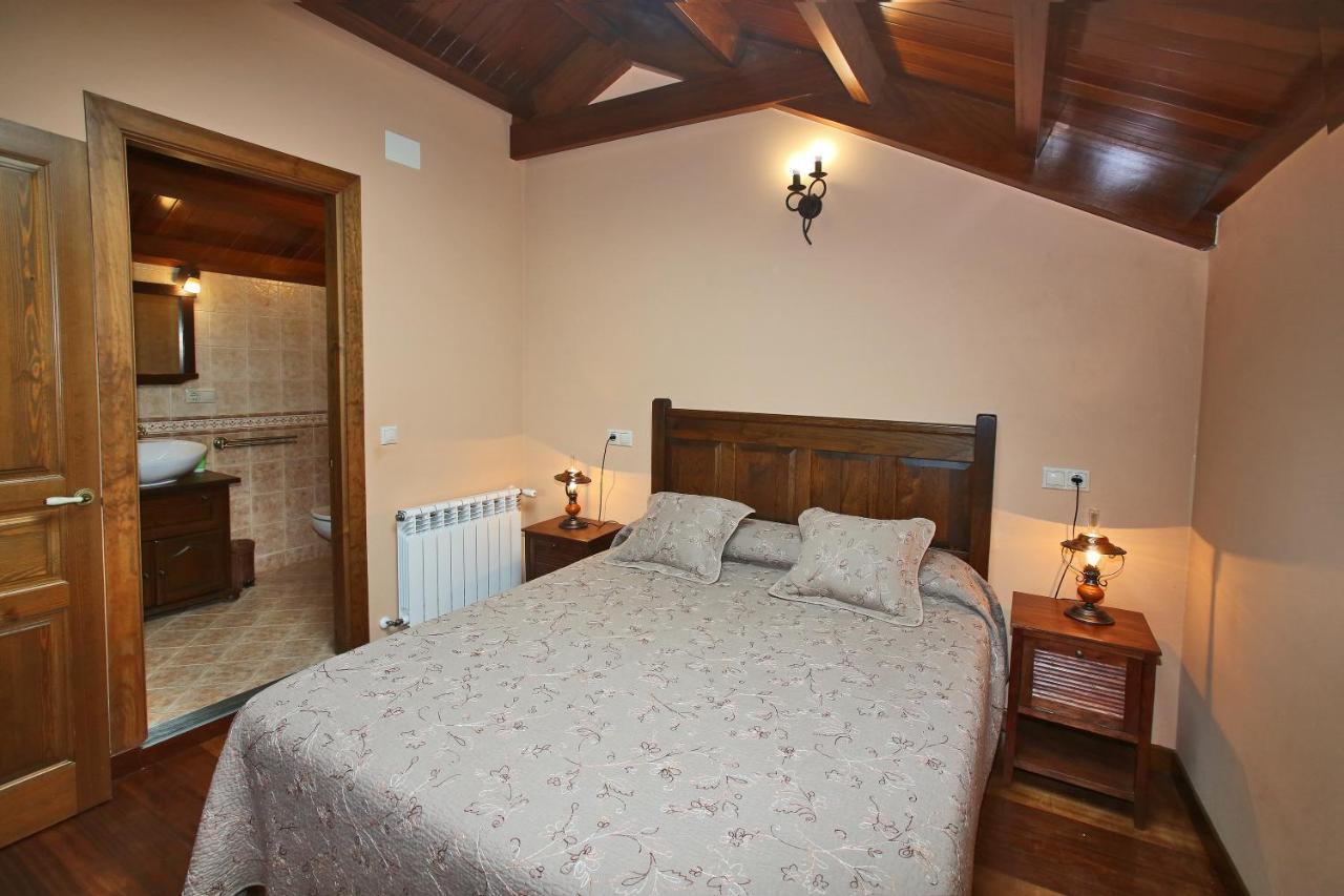 Apartamentos Lagunas Castropol Eksteriør bilde